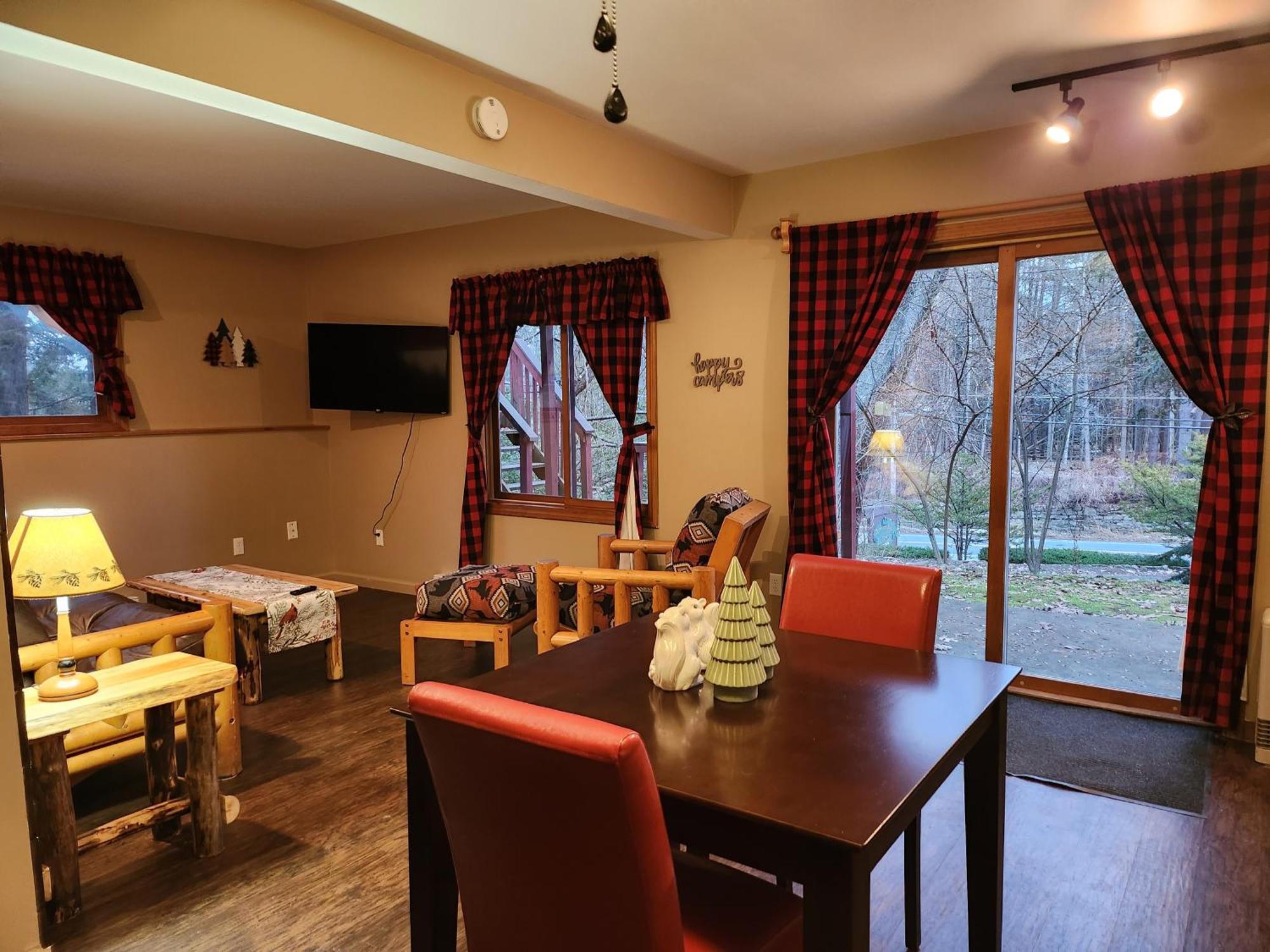 Adirondack Diamond Point Lodge Лейк Джордж Екстериор снимка