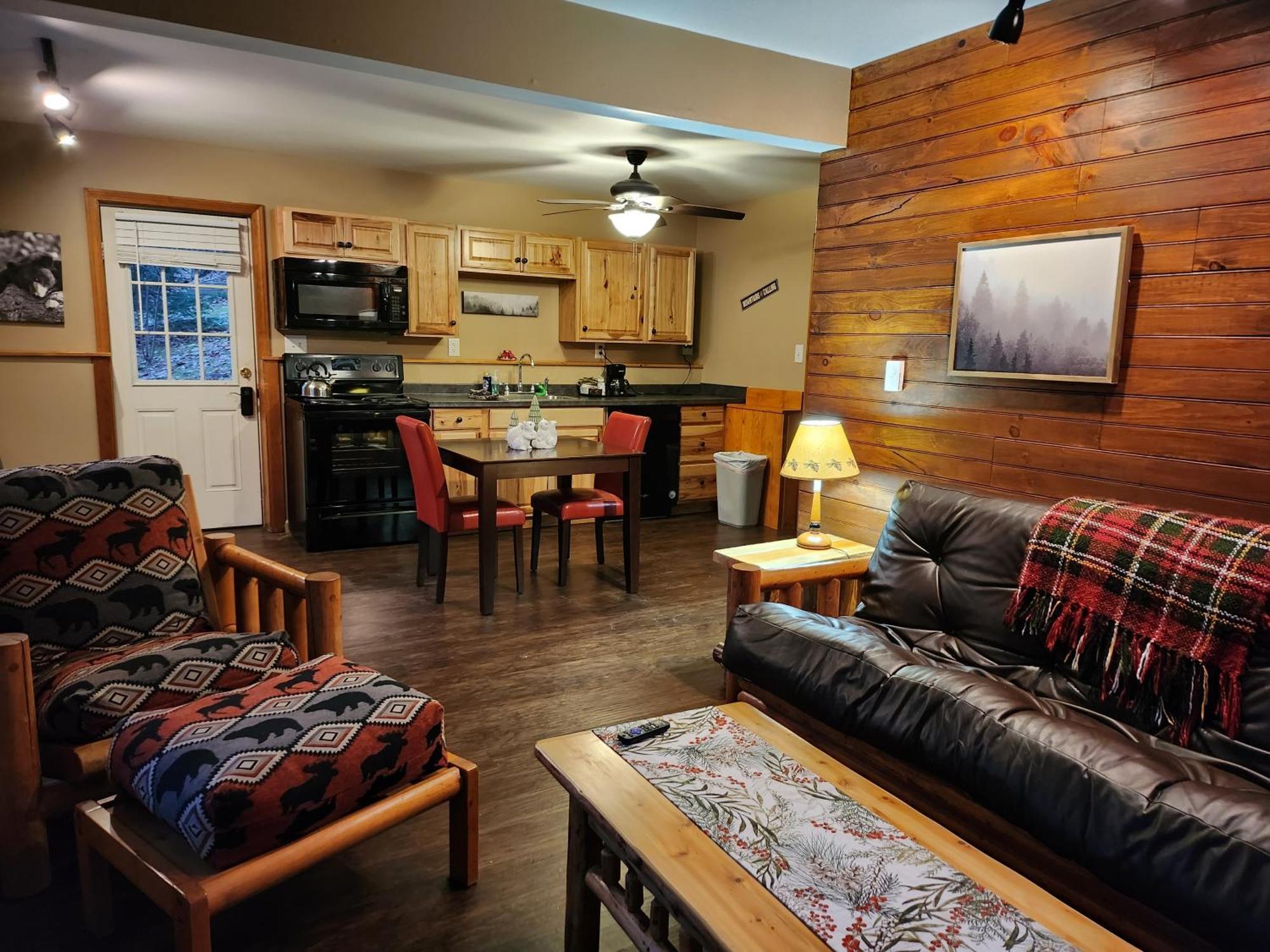 Adirondack Diamond Point Lodge Лейк Джордж Екстериор снимка